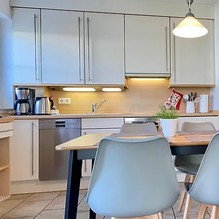 Duenenresidenz - Lindenweg 8b